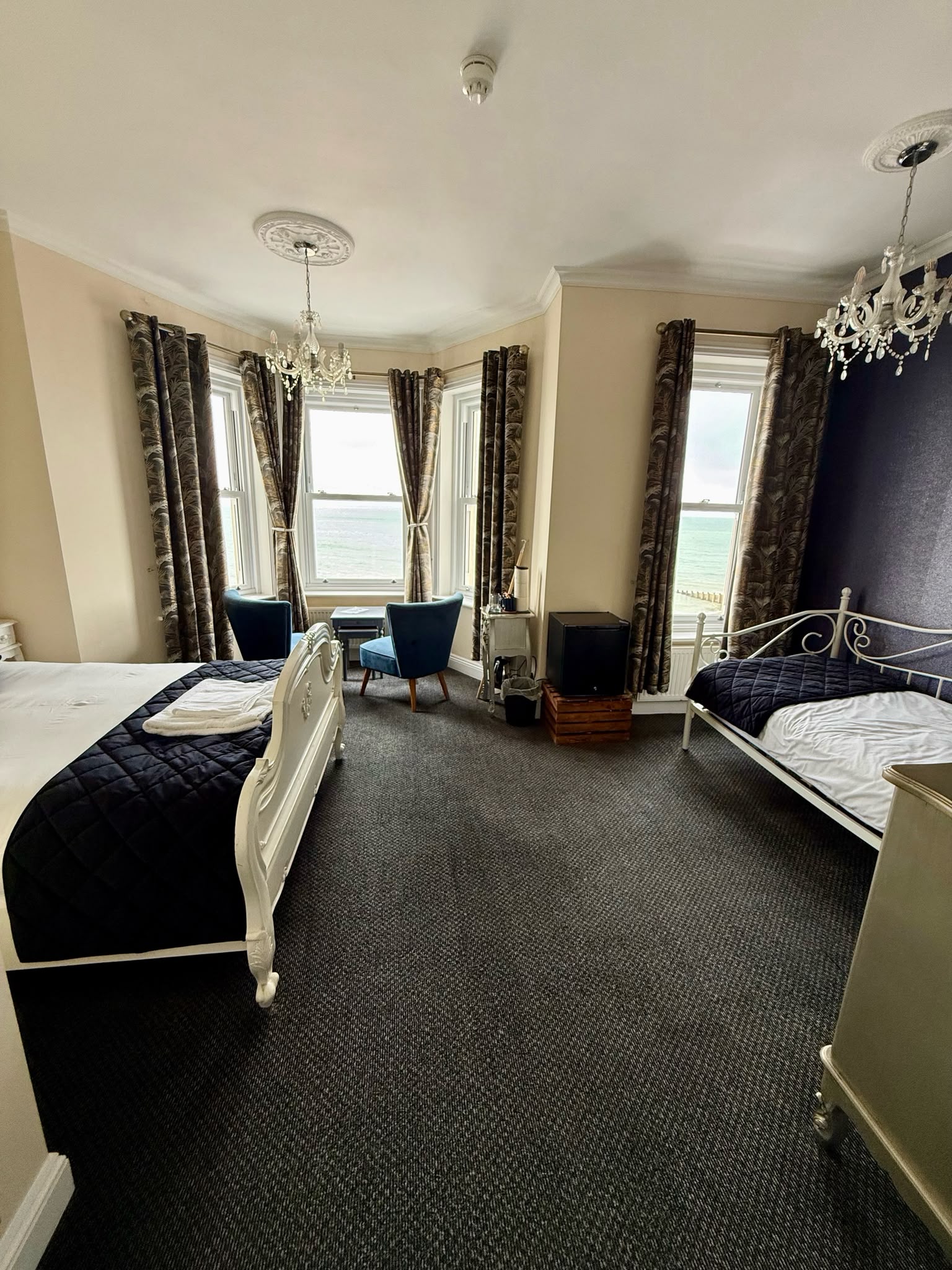 Deluxe King Room at Atlanta Guest House